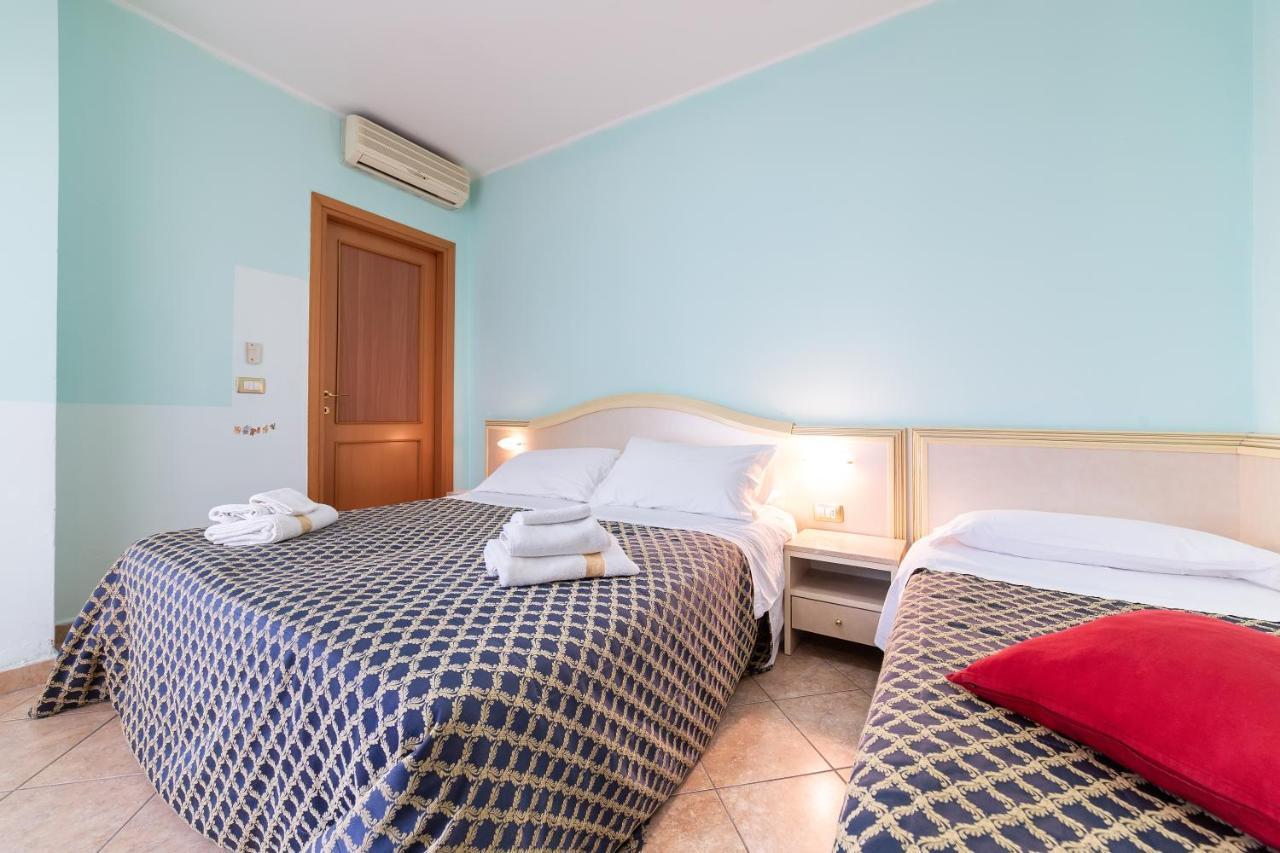 Residenza Melucci Aparthotel Ρίμινι Εξωτερικό φωτογραφία