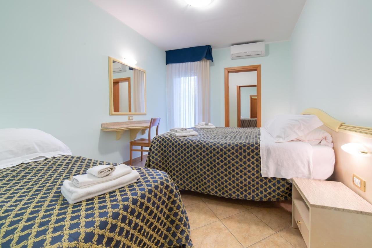 Residenza Melucci Aparthotel Ρίμινι Εξωτερικό φωτογραφία