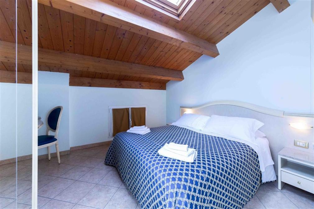 Residenza Melucci Aparthotel Ρίμινι Εξωτερικό φωτογραφία