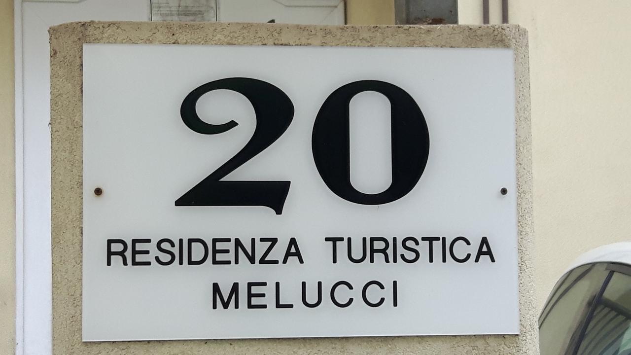 Residenza Melucci Aparthotel Ρίμινι Εξωτερικό φωτογραφία